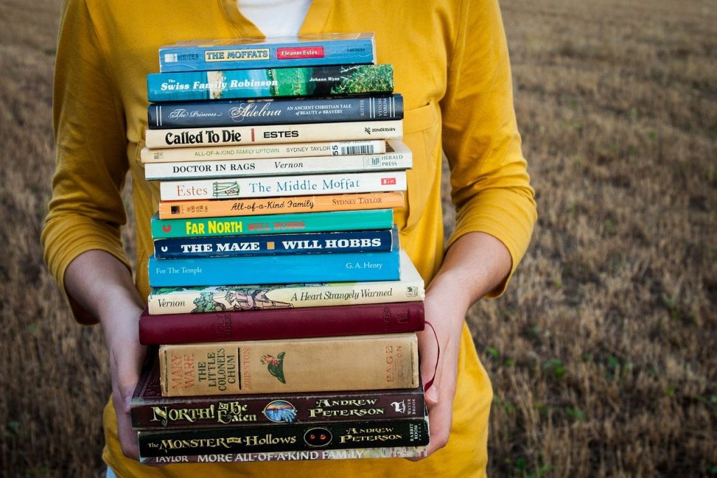 books, reading, girl-1605416.jpg