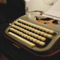 typewriter, mechanical, retro-3899300.jpg